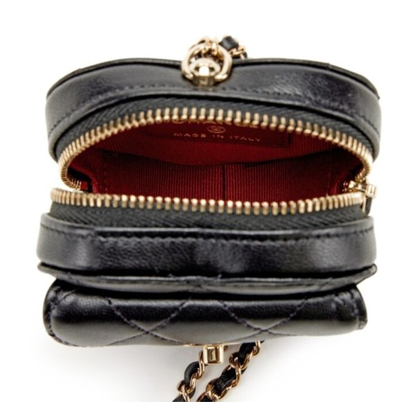 NEW Chanel CC in Love Heart Necklace Mini Bag Coin Purse Black Quilted Lambskin - Picture 4 of 11